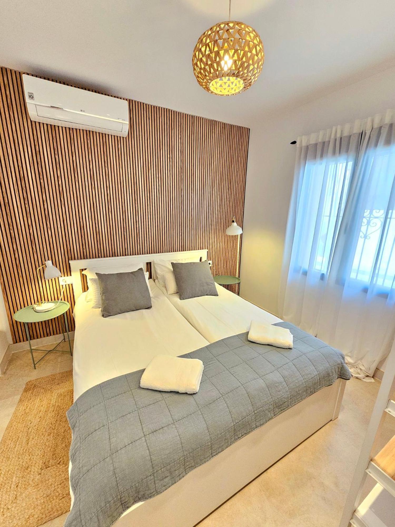Apartamentos De La Huerta Аліканте Екстер'єр фото